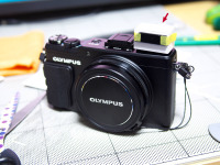 P2201404.jpg : OLYMPUS E-M5, Panasonic LEICA D SUMMILUX 25mm/F1.4 ASPH., 1/25sec F2.8 ISO-800, Ϫ:0EV